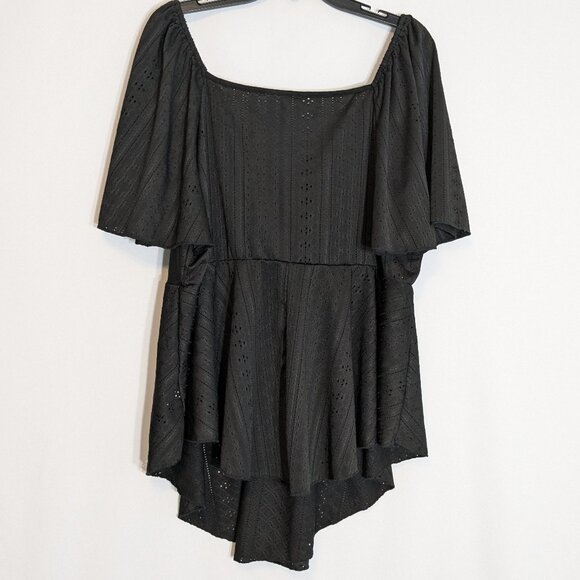 SHEIN Black Eyelet Jersey Knit Short Sleeve V-Neck Pullover Top; Size 2X (18/20W - Picture 3 of 5